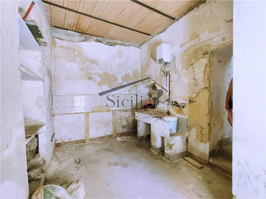 Immagine 11 di Villa in vendita  a Scicli