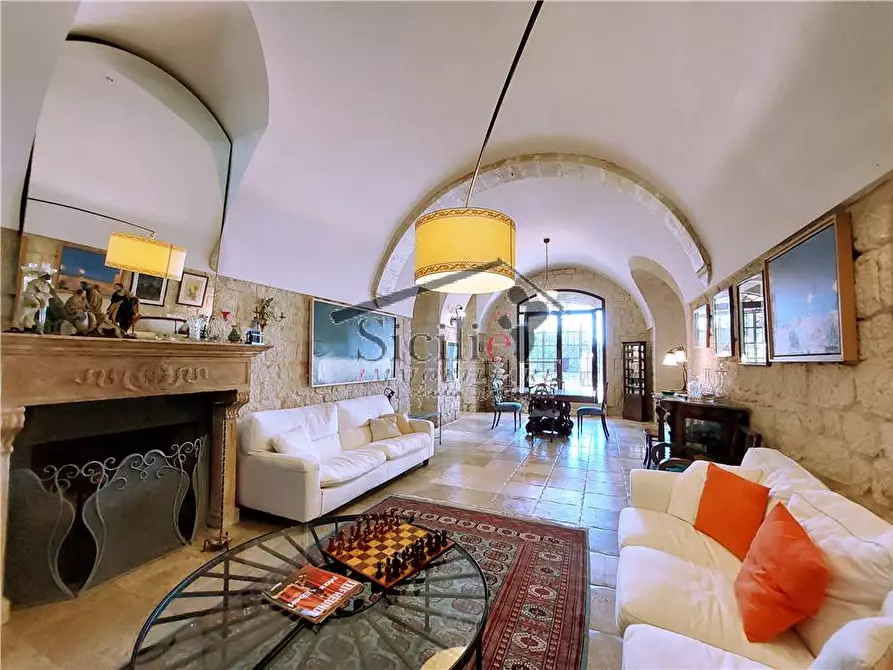 Immagine 6 di Villa in vendita  a Scicli