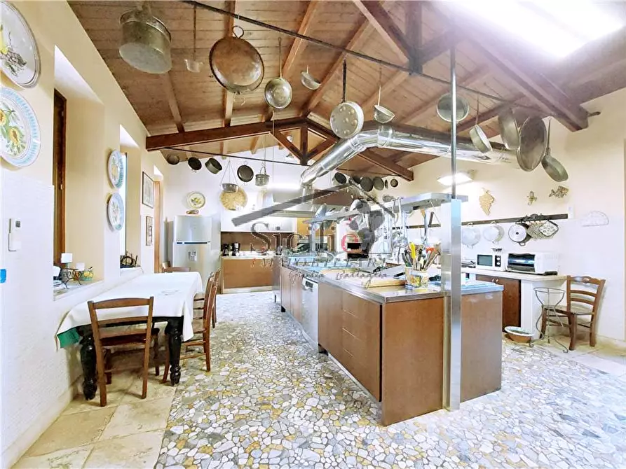 Immagine 9 di Villa in vendita  a Scicli
