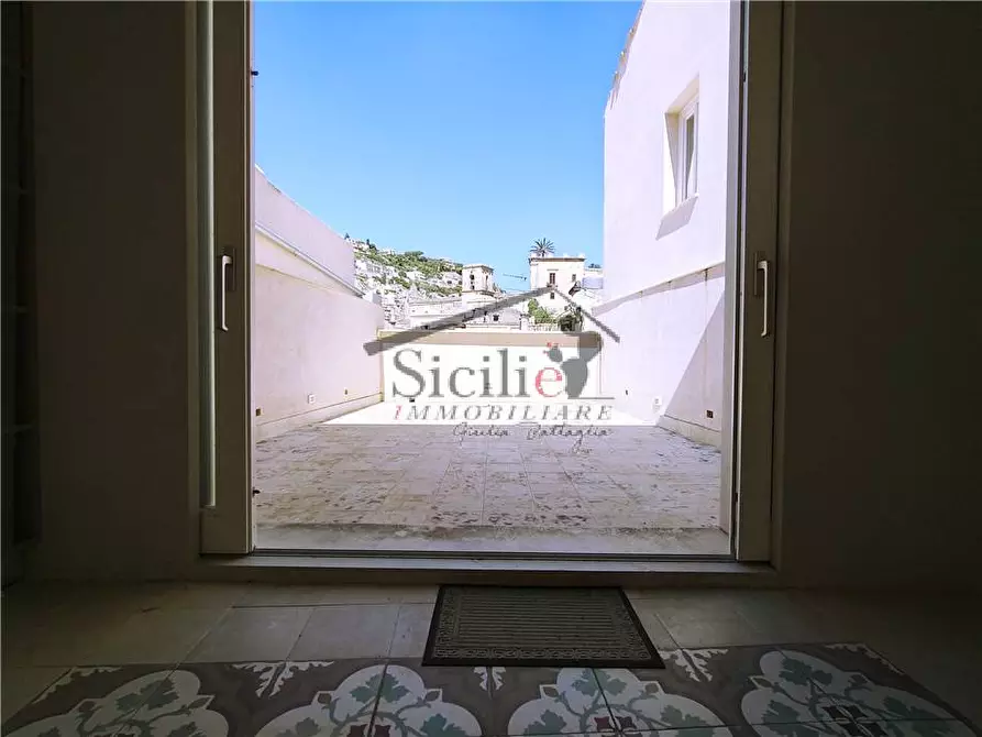 Immagine 12 di Villa in vendita  a Modica