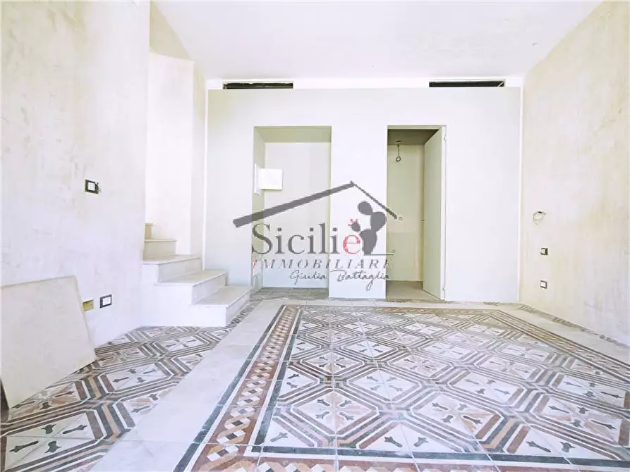 Immagine 5 di Villa in vendita  a Modica