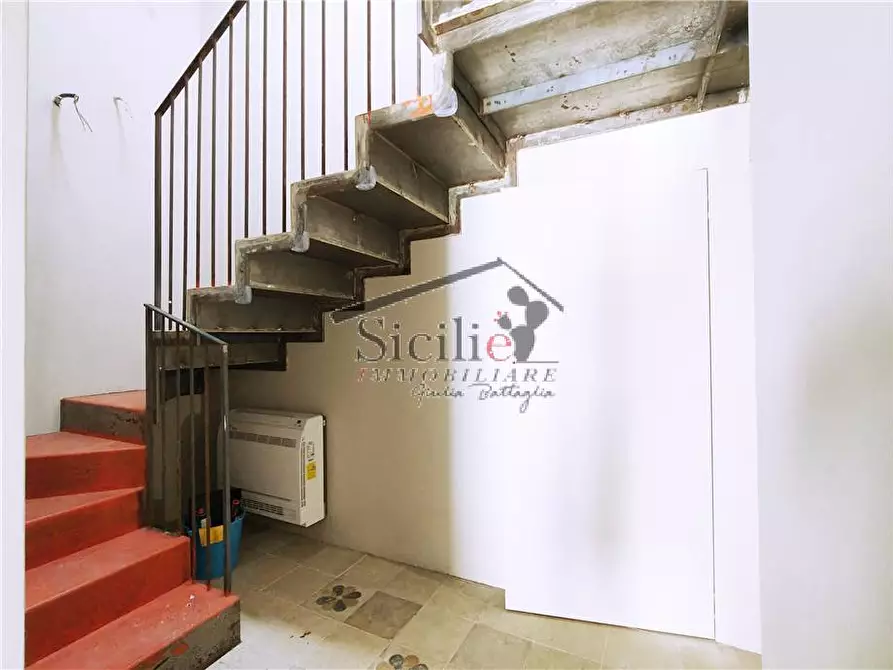 Immagine 9 di Villa in vendita  a Modica