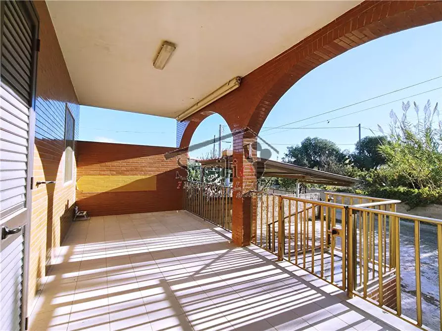 Immagine 3 di Villa in vendita  a Scicli