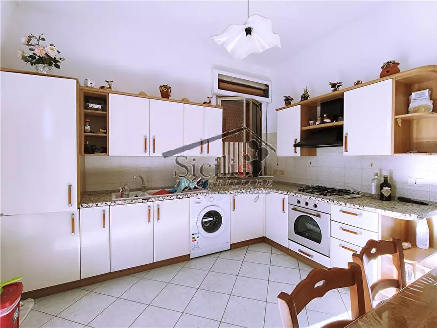 Immagine 4 di Villa in vendita  a Scicli