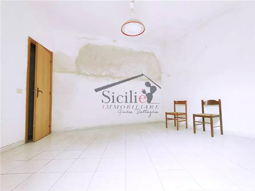 Immagine 2 di Villa in vendita  a Scicli