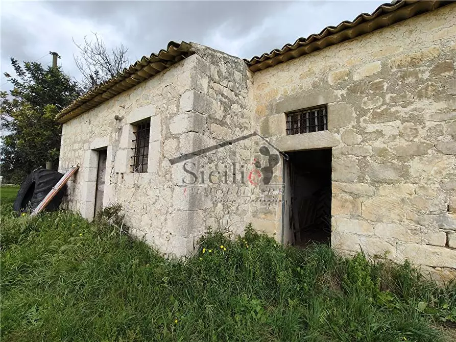 Immagine 8 di Villa in vendita  a Scicli