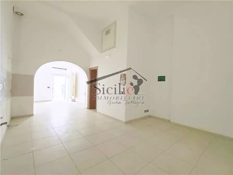 Immagine 3 di Villa in vendita  a Scicli