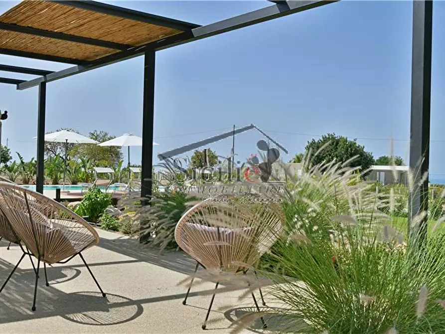 Immagine 2 di Villa in vendita  a Scicli