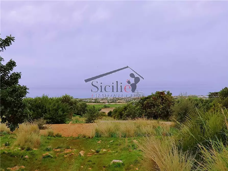 Immagine 1 di Terreno in vendita  a Scicli