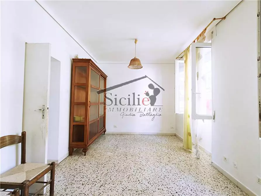 Immagine 3 di Appartamento in vendita  a Ragusa