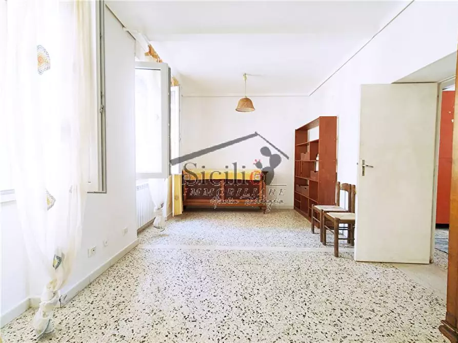 Immagine 4 di Appartamento in vendita  a Ragusa