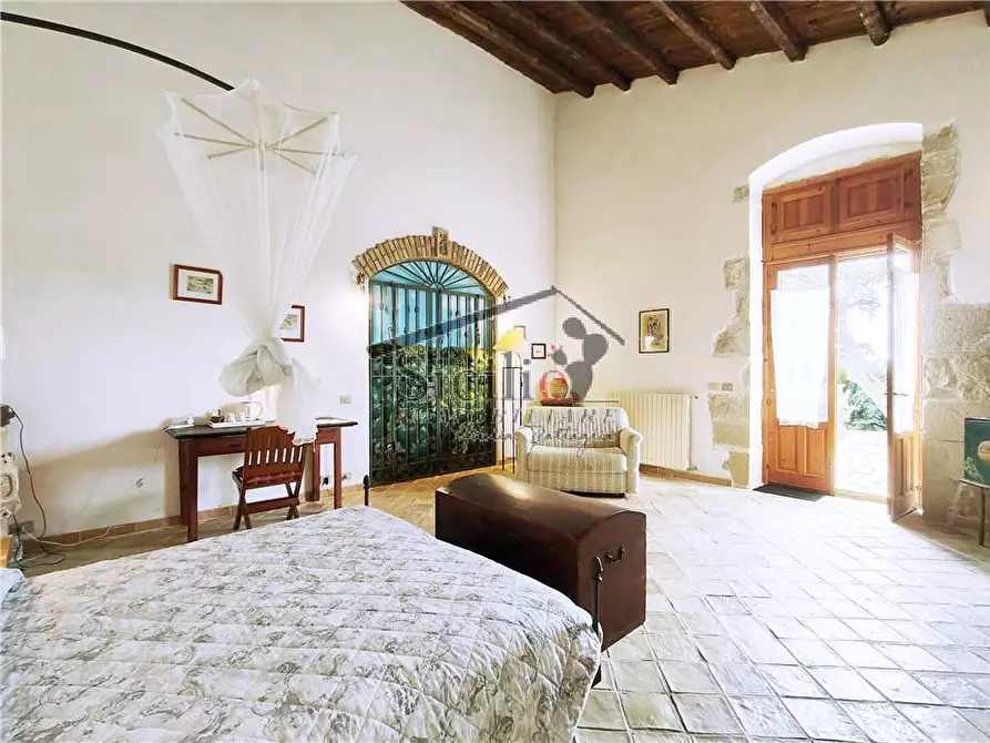 Immagine 8 di Villa in vendita  a Modica