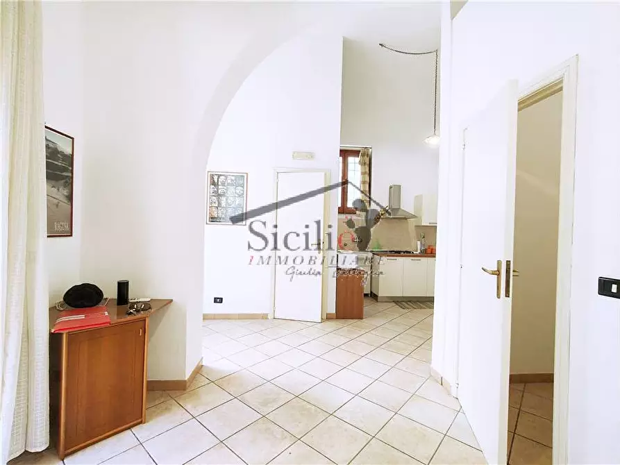 Immagine 2 di Villa in vendita  a Scicli
