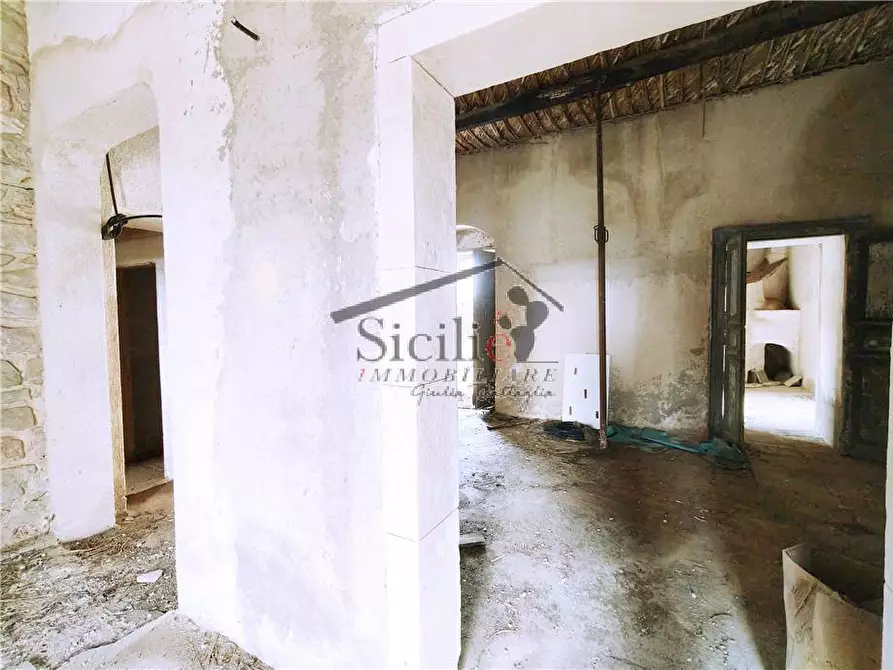 Immagine 11 di Villa in vendita  a Scicli