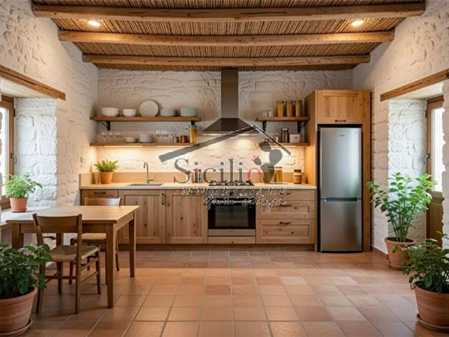Immagine 10 di Villa in vendita  a Modica