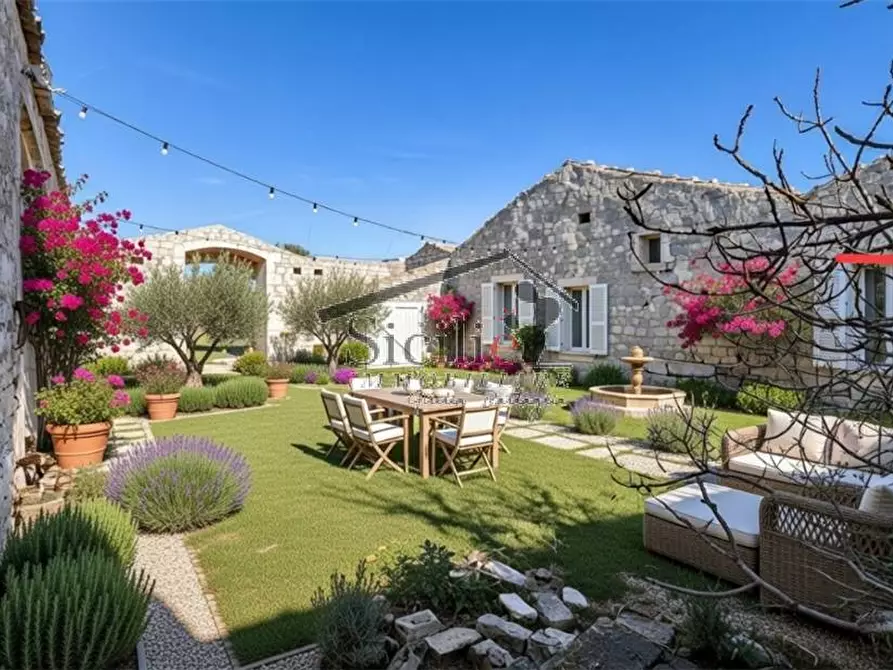 Immagine 2 di Villa in vendita  a Modica