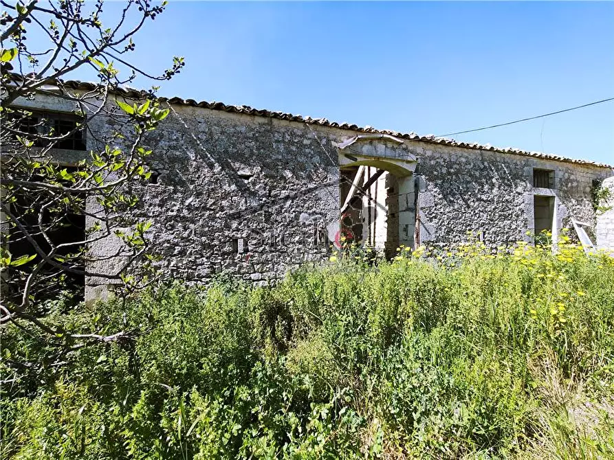 Immagine 9 di Villa in vendita  a Modica