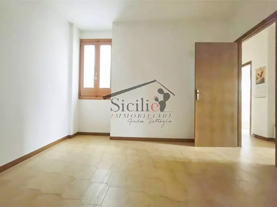 Immagine 8 di Appartamento in vendita  a Scicli