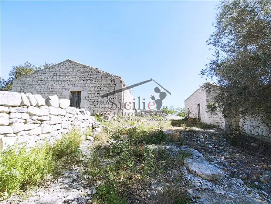 Immagine 1 di Villa in vendita  a Modica