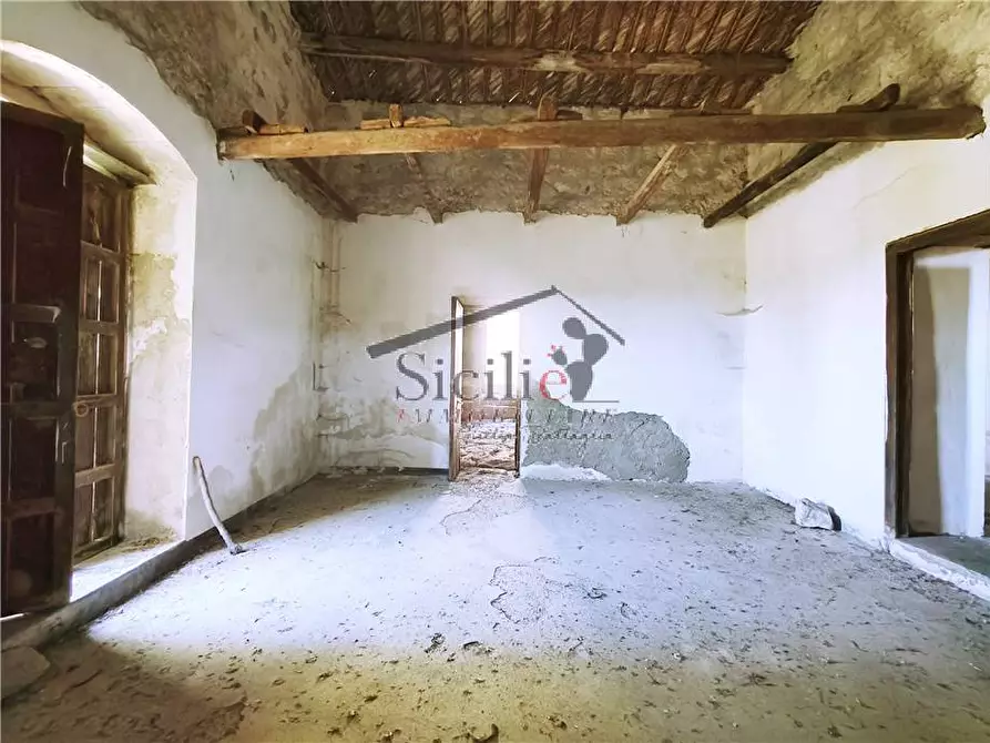 Immagine 12 di Villa in vendita  a Modica