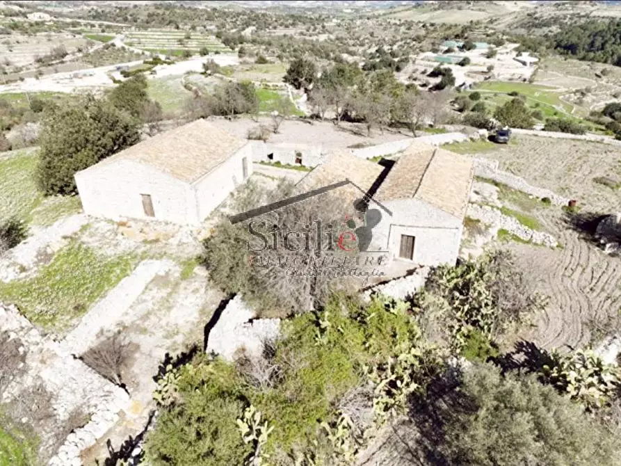 Immagine 2 di Villa in vendita  a Modica