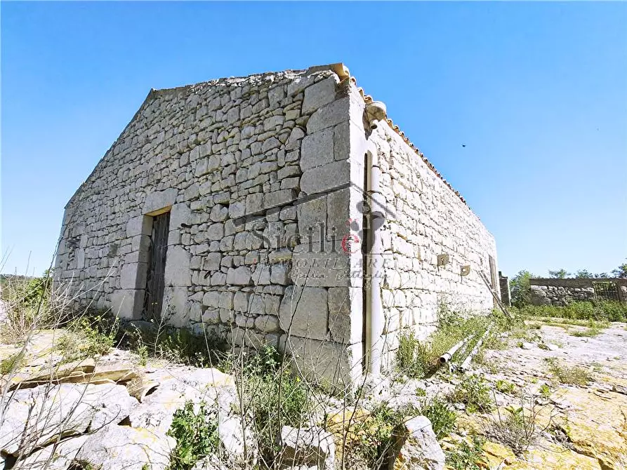 Immagine 4 di Villa in vendita  a Modica