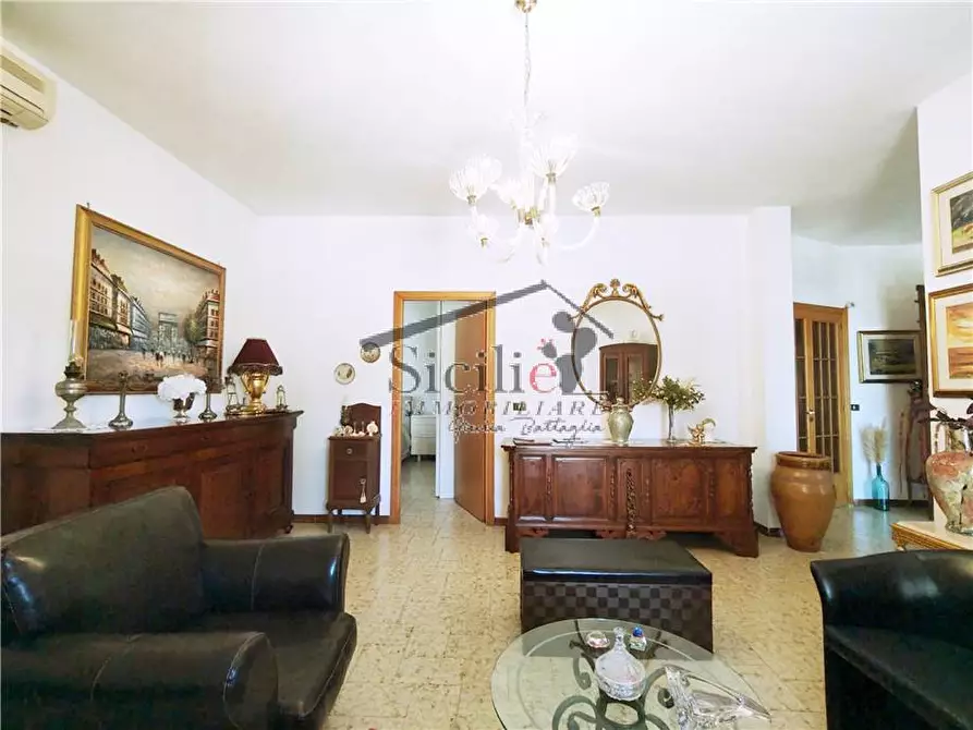 Immagine 1 di Villa in vendita  a Ragusa