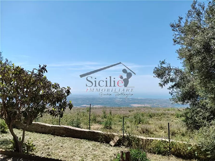 Immagine 15 di Villa in vendita  a Ragusa