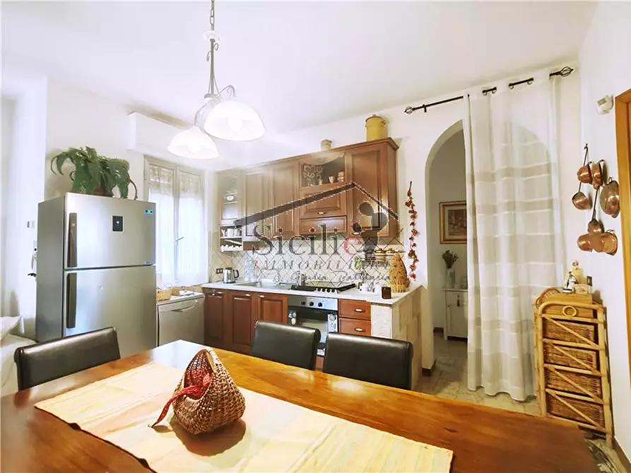Immagine 5 di Villa in vendita  a Ragusa