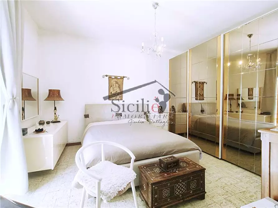 Immagine 7 di Villa in vendita  a Ragusa