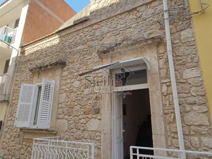 Immagine 13 di Villa in vendita  a Pozzallo