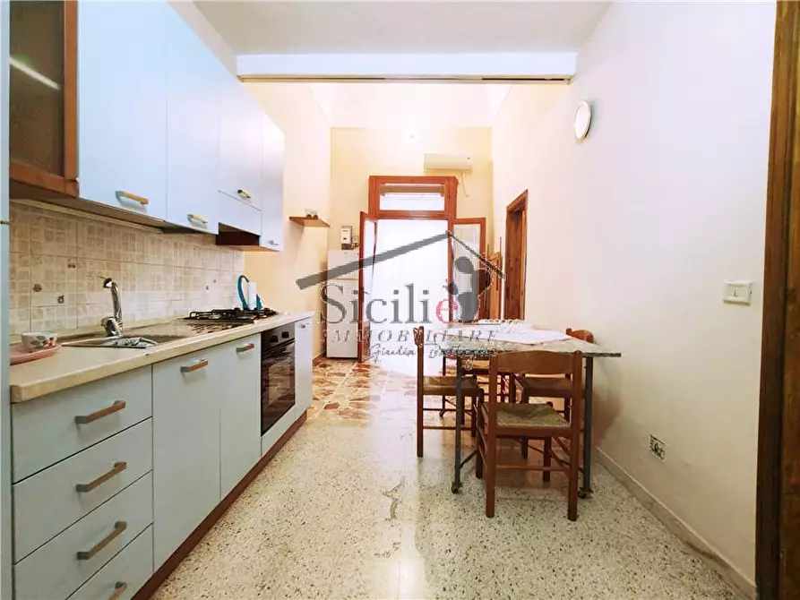 Immagine 3 di Villa in vendita  a Pozzallo