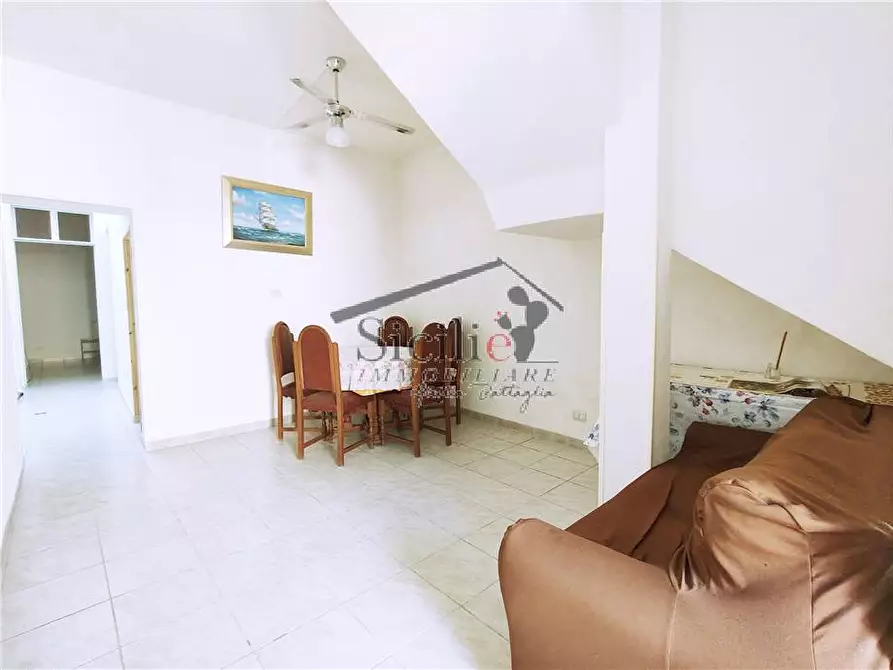 Immagine 2 di Villa in vendita  a Pozzallo
