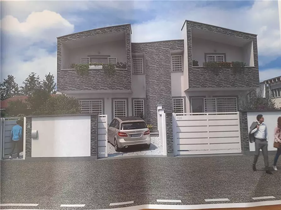 Immagine 3 di Villa in vendita  a Roma