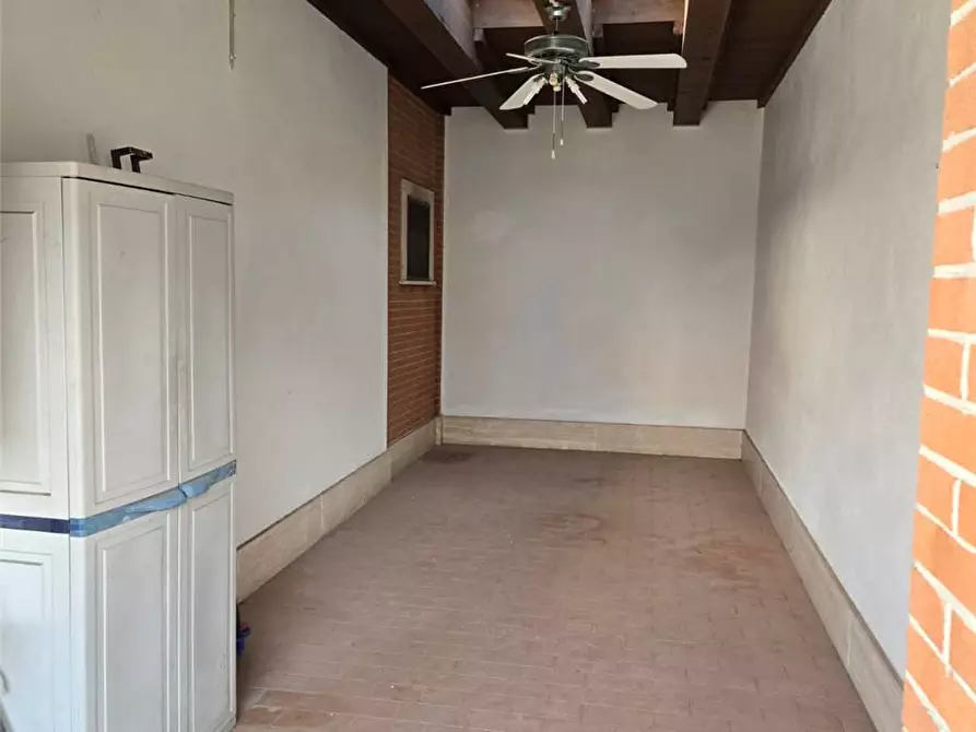 Immagine 3 di Villa in vendita  a Roma