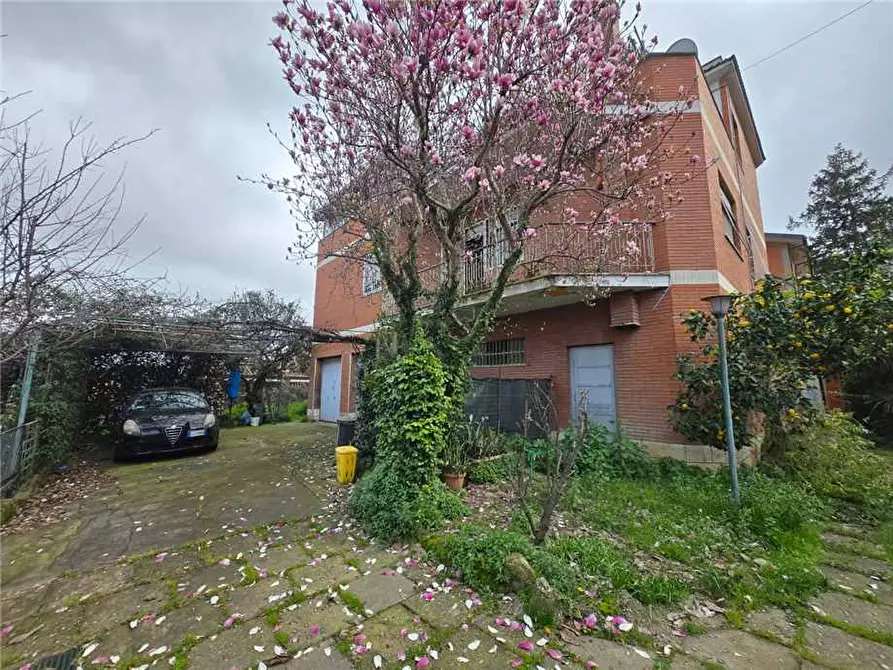 Immagine 2 di Appartamento in vendita  a Roma