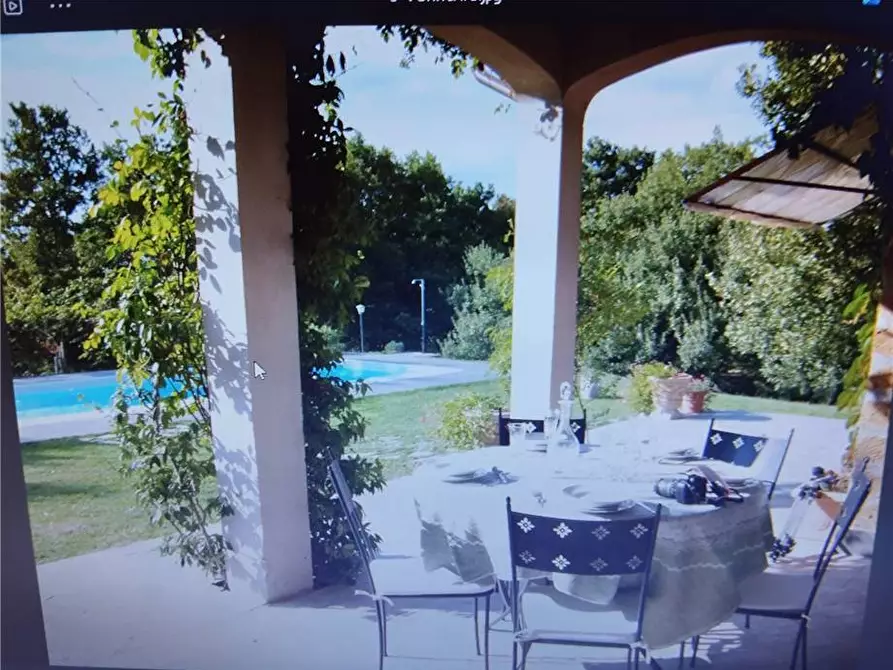 Immagine 2 di Villa in vendita  a Bolsena