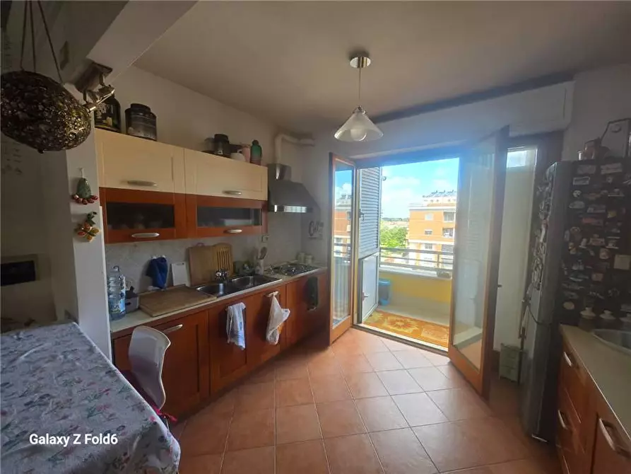 Immagine 2 di Appartamento in vendita  a Roma