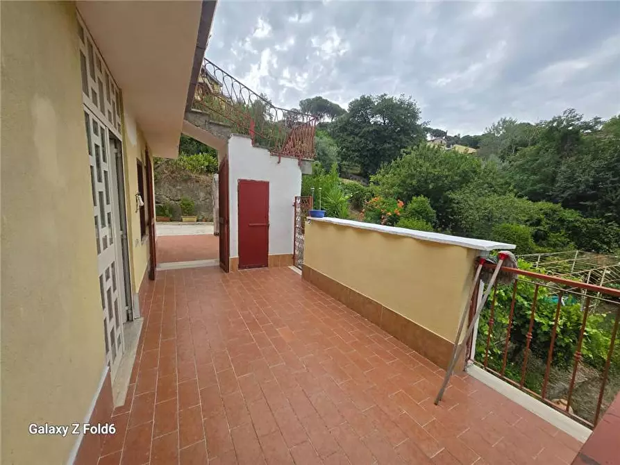 Immagine 2 di Casa bifamiliare in vendita  a Castelnuovo Di Porto