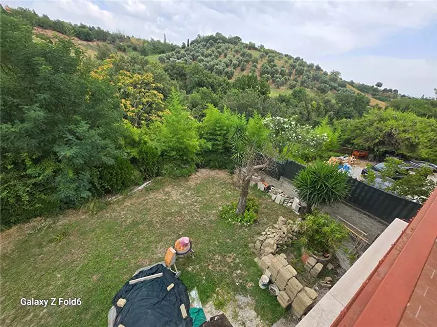 Immagine 3 di Casa bifamiliare in vendita  a Castelnuovo Di Porto