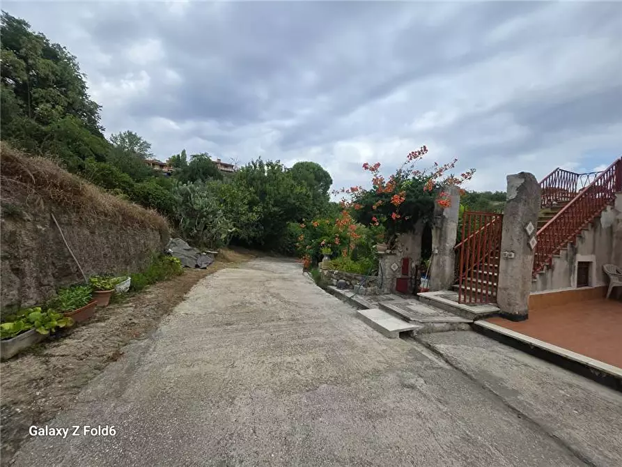 Immagine 4 di Casa bifamiliare in vendita  a Castelnuovo Di Porto