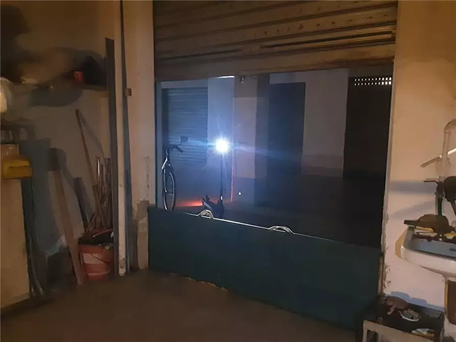 Immagine 2 di Garage in vendita  a Sannicandro Garganico