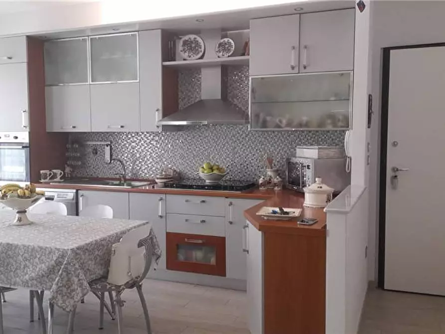 Immagine 3 di Appartamento in vendita  a Sannicandro Garganico