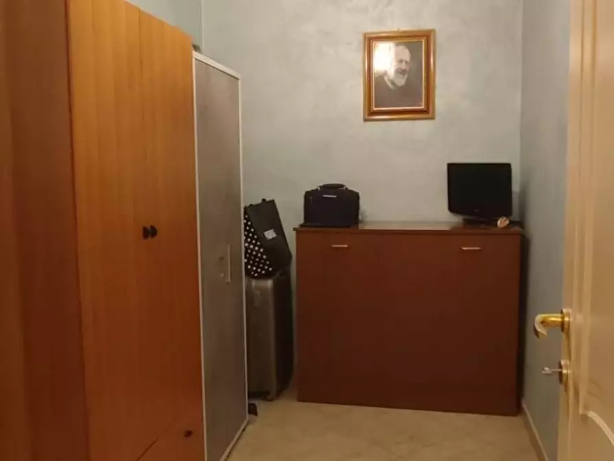 Immagine 5 di Stabile in vendita  a Sannicandro Garganico