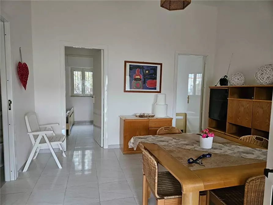 Immagine 4 di Villa in vendita  a Sannicandro Garganico