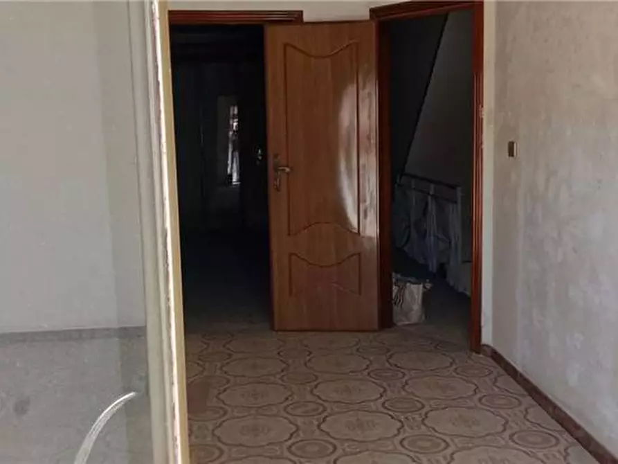 Immagine 5 di Stabile in vendita  a Sannicandro Garganico