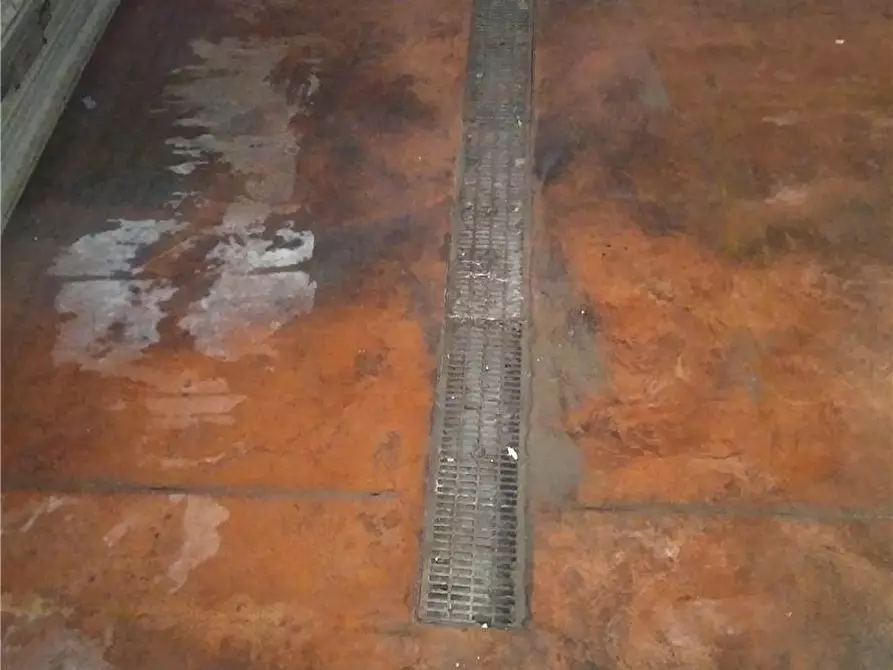 Immagine 5 di Garage in vendita  a Sannicandro Garganico