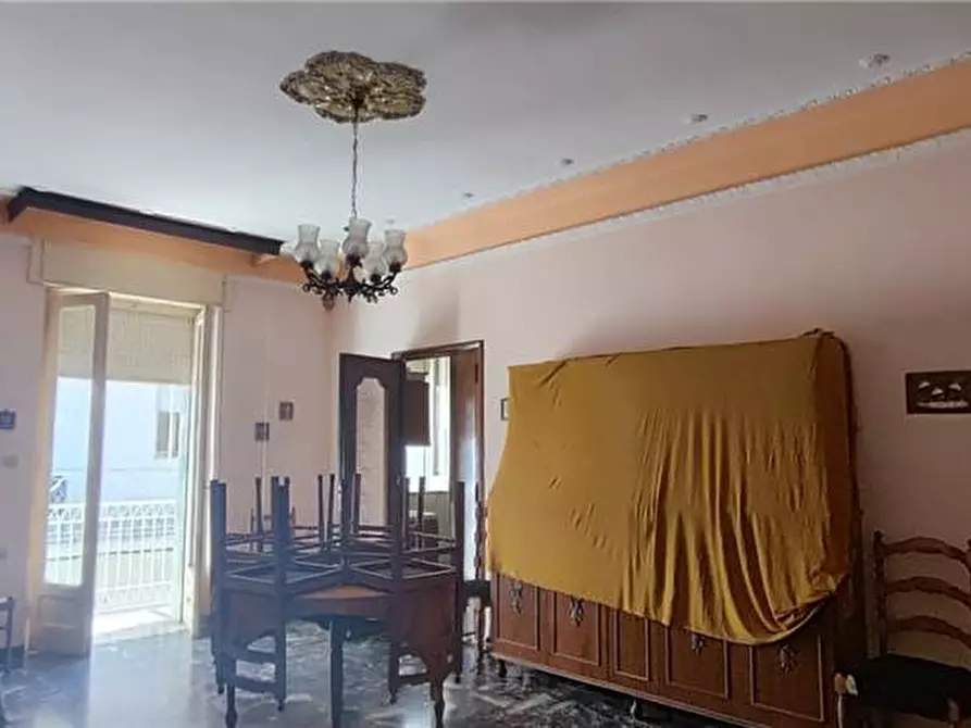 Immagine 3 di Stabile in vendita  a Sannicandro Garganico