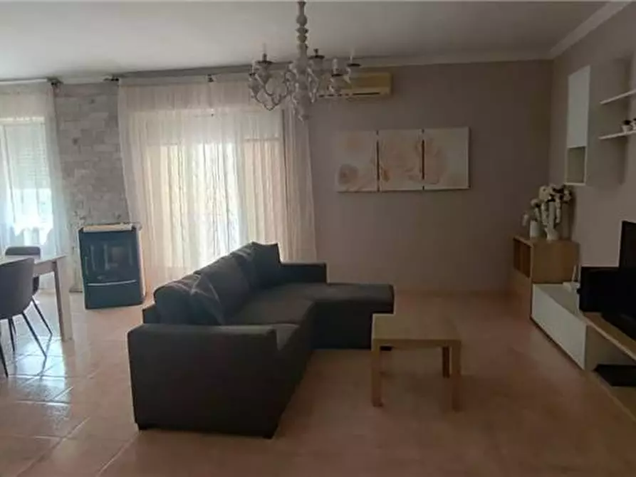 Immagine 1 di Appartamento in vendita  a Sannicandro Garganico