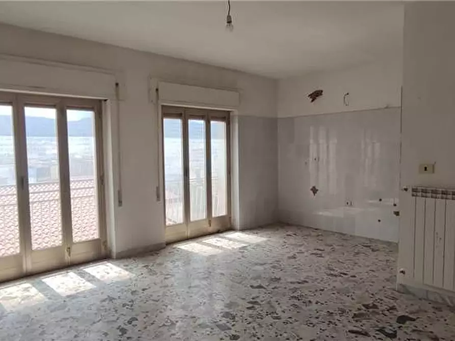 Immagine 1 di Stabile in vendita  a Sannicandro Garganico